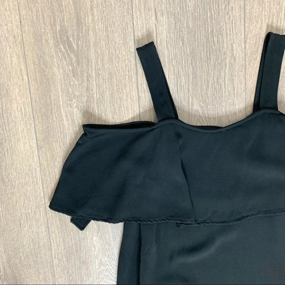 Aritzia Wilfred Ellipse Mini Dress Flounce Off The Shoulders Satin Crepe Black - Picture 7 of 15